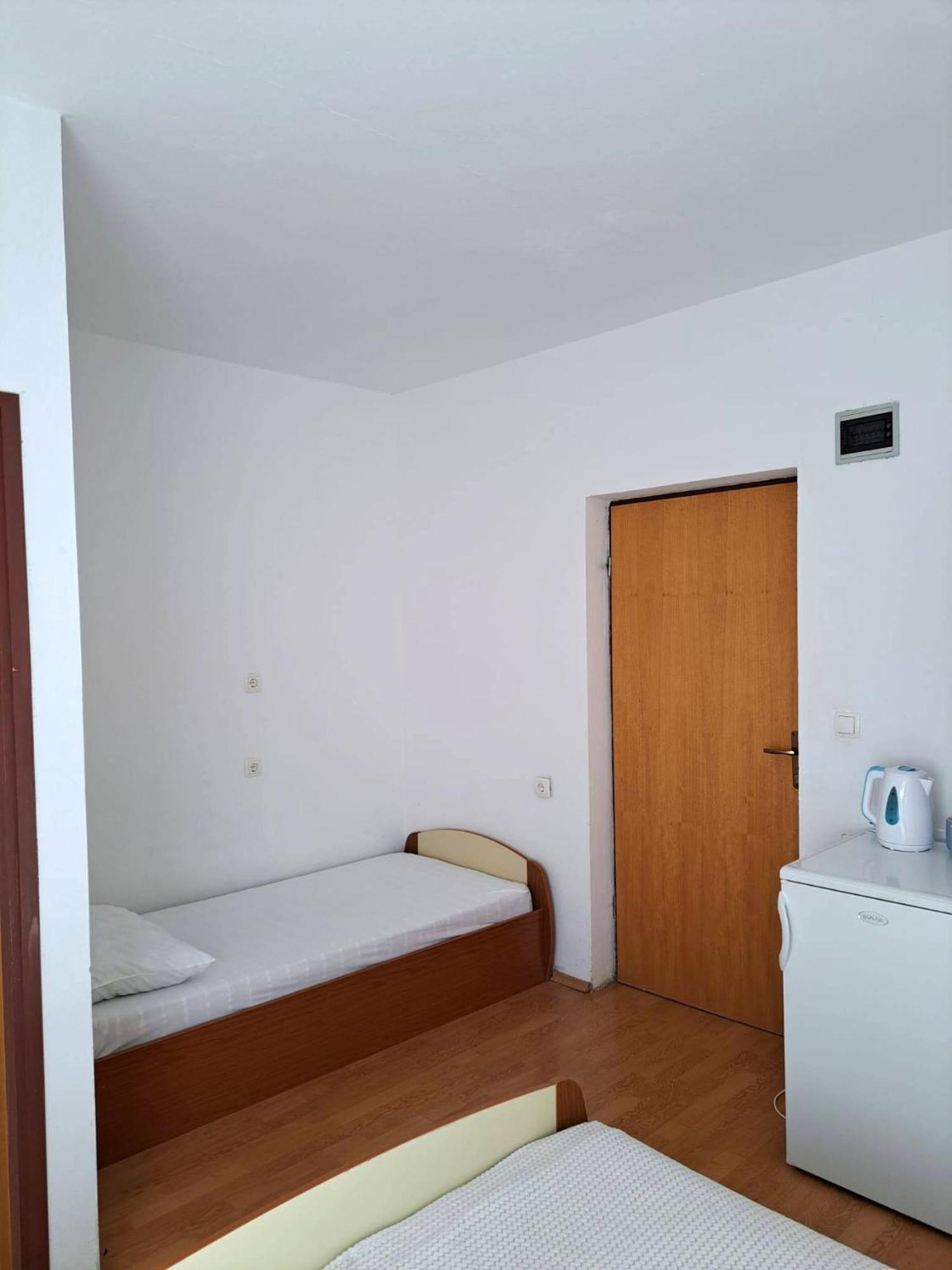 Apartments And Rooms With Parking Space Metajna, Pag - 4120 Habitación foto